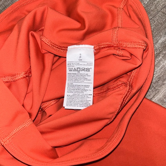 Old Navy Harvest Orange Powersoft Active Jogger Cropped Pants Size Small - Picture 6 of 6